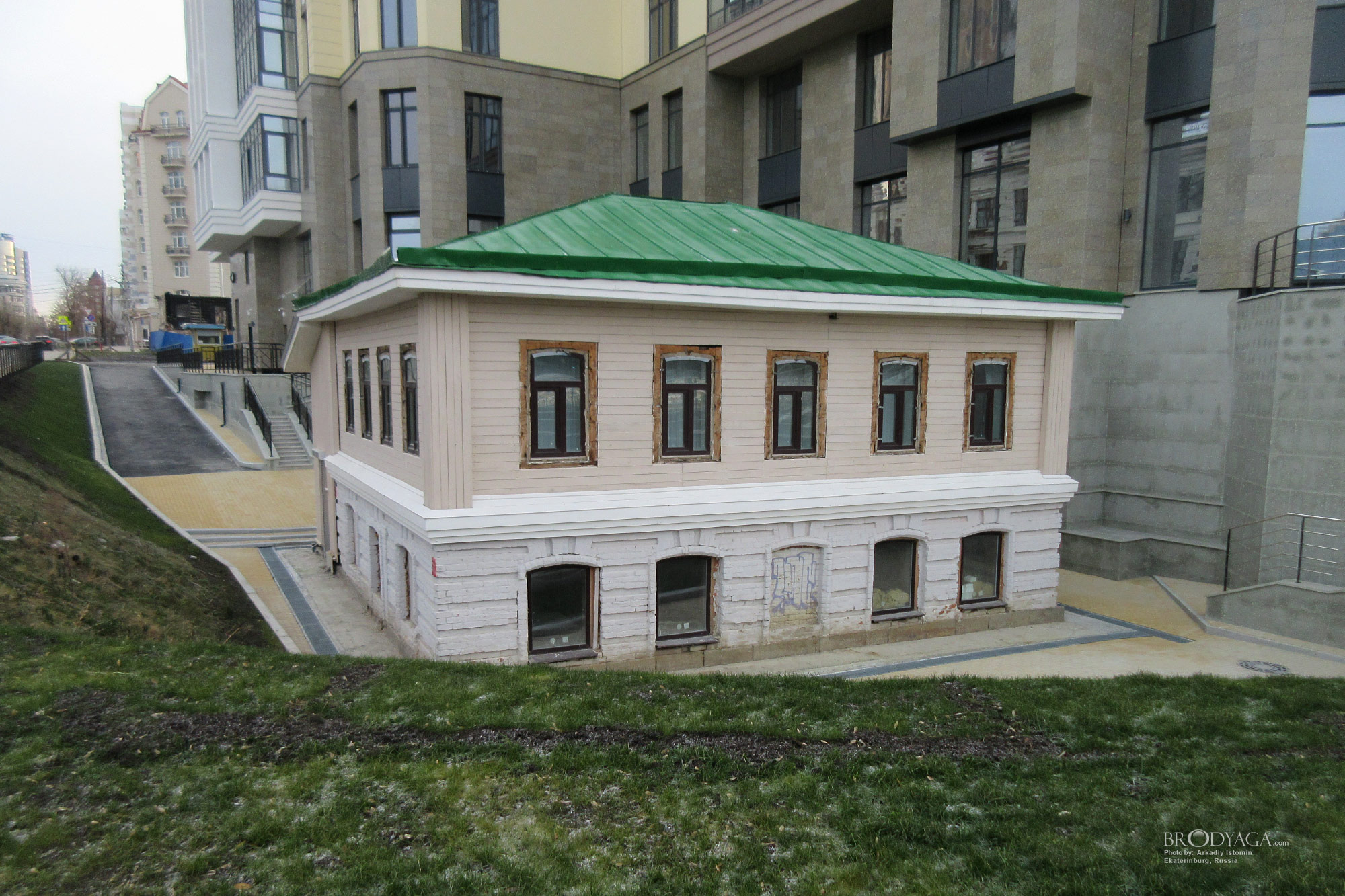 Дом Клементьевой, Карла Маркса 2, Екатеринбург (Ekaterinburg)